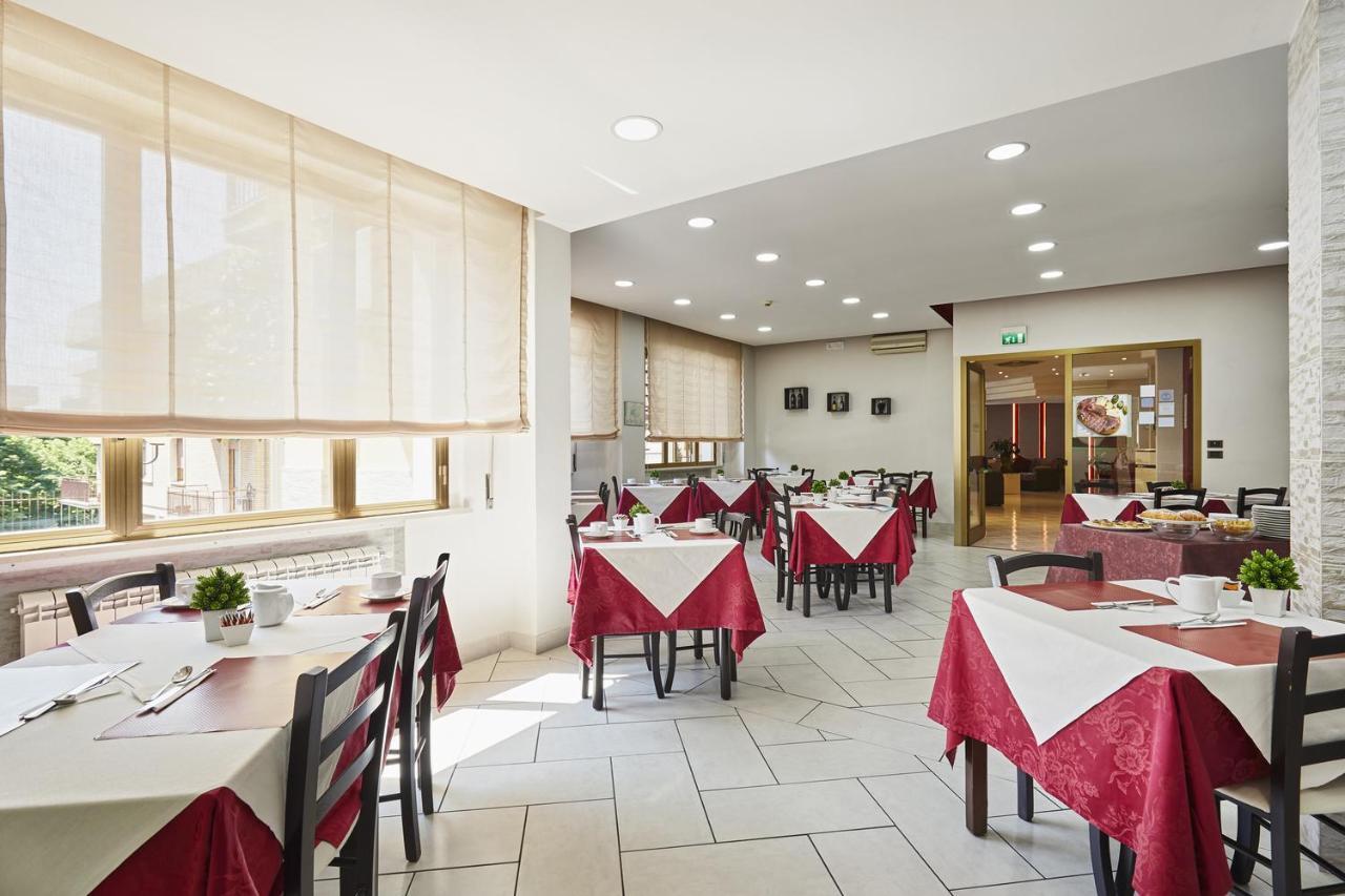 Santa Caterina Hotel & Bike Chianciano Terme Exterior foto